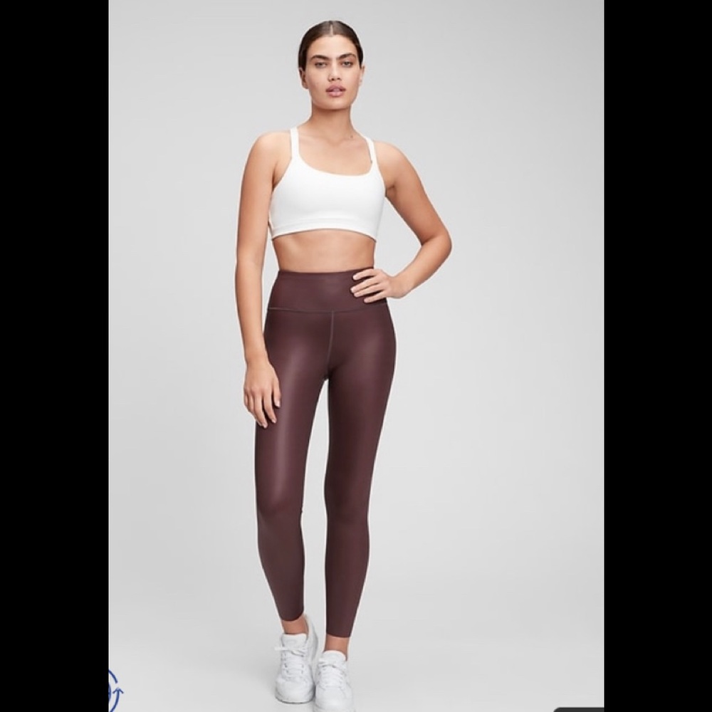 GapFit High Rise Recycled Power Shine Leggings